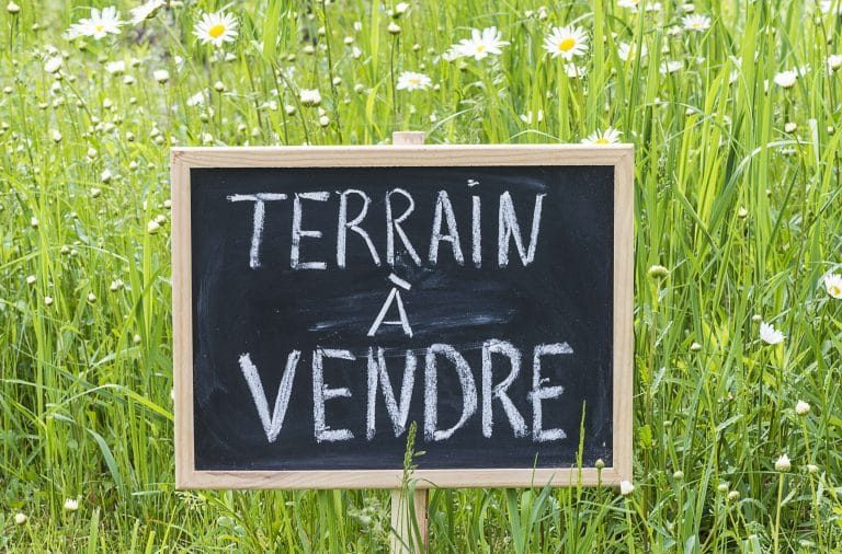 Terrain Grosbreuil